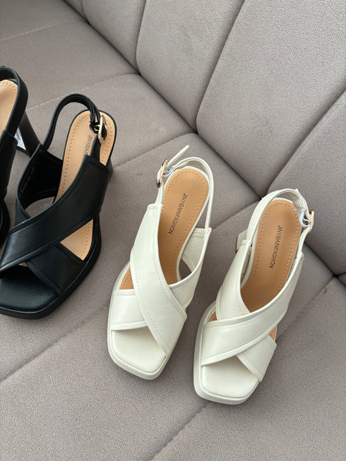 Women Peep Toe Cross Buckle Straps Block Heels